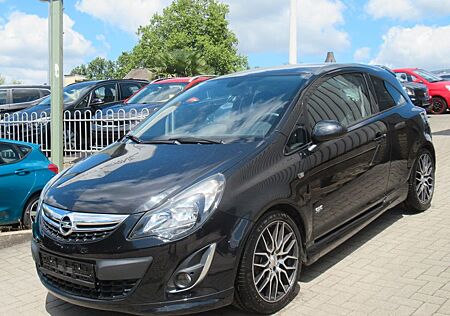 Opel Corsa D Color Edition OPC-NAVI-SHZ-LHZ-17"ALU