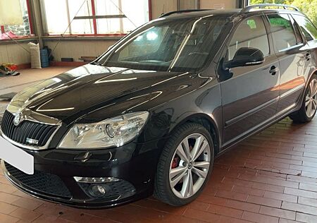 Skoda Octavia Combi RS 2.0TDI*XE*LEDER*NAVI*TEMP*