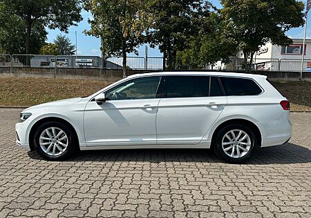 VW Passat Variant Volkswagen Business Automatik PDC