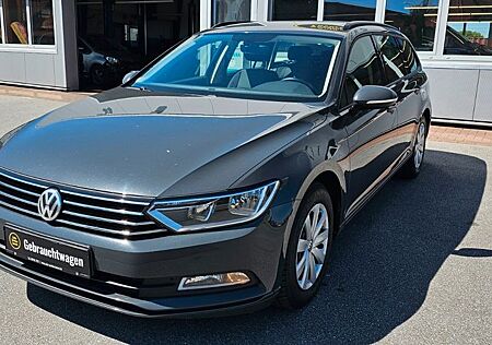 VW Passat Variant Volkswagen 1.6 TDI DSG Trendline