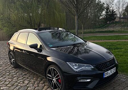 Seat Leon 2.0 TSI CUPRA 4Drive DSG Sportstourer S...