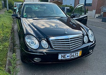 Mercedes-Benz E 200 CDI CLASSIC Classic