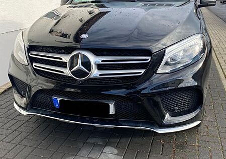 Mercedes-Benz GLE 350 d 4MATIC - AMG 360Kamera
