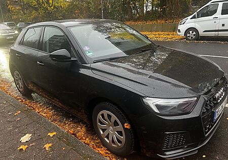 Audi A1 30 TFSI Sportback -