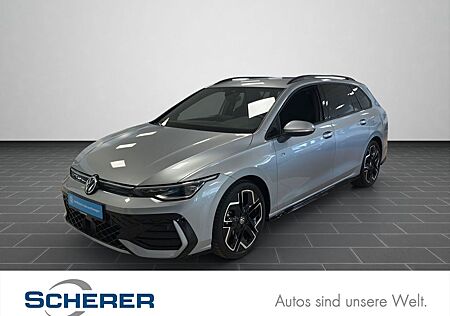 VW Golf Volkswagen VIII Variant 1.5 eTSI R-Line DSG NAVI MATRI