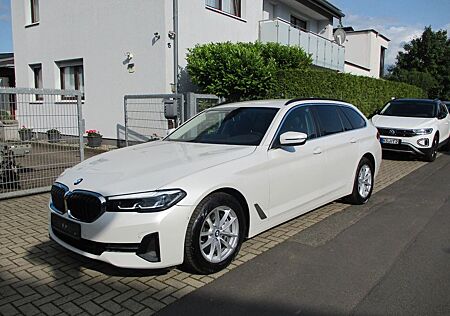 BMW 530 d xDrive Touring Mild-Hybrid
