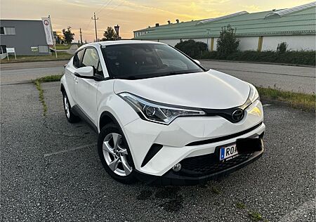 Toyota C-HR 1.2T C-ENTER SUV