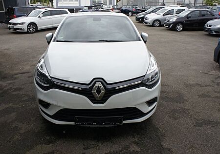 Renault Clio IV Intens"NAVIPL-KAMMER.ALU-XENON-KLIMA-SHZ