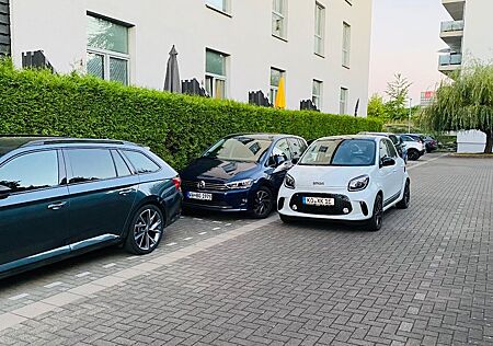 Smart ForFour EQ Edition One - vollelektrisch - 100 km