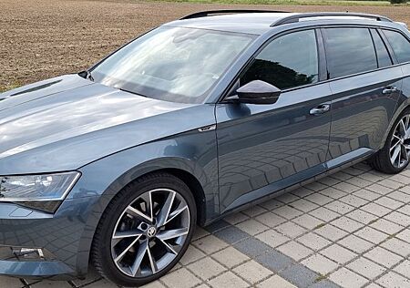 Skoda Superb 2.0 TDI SCR DSG SportLine Combi SportLine