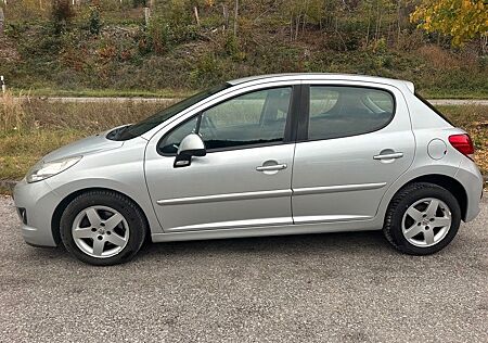 Peugeot 207 Premium Klima Scheckheft