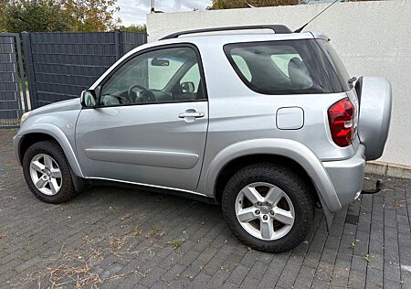Toyota RAV 4 gebraucht kaufen Toyota RAV 4 2.0-l-Allrad