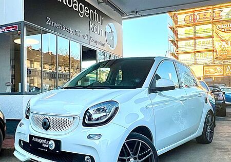 Smart ForFour Brabus Exclusiv *PANO*NAVI*CAM*1-J GAR*