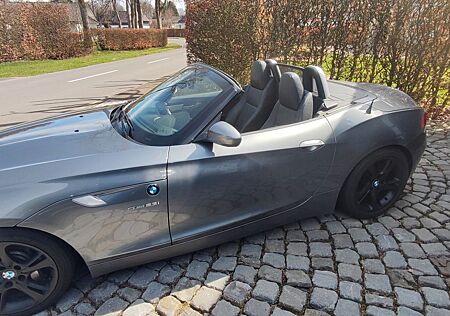 BMW Z4 sDrive23i - Top gepflegt !!