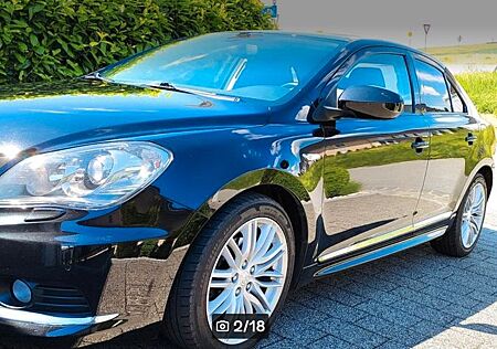 Suzuki Kizashi 2.4 SPORT CVT Allrad SPORT