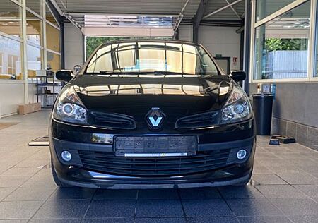 Renault Clio by RIP CURL 1.2 16V 55kW by RIP CURL