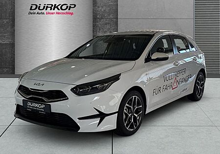 Kia Cee'd Ceed 1.5T Ultimate Edition ink. Style-Paket *Fah