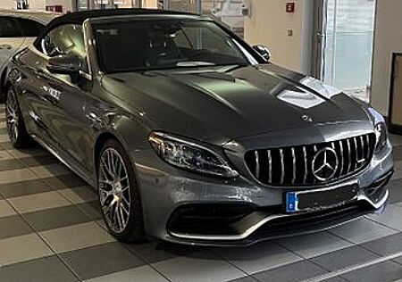 Mercedes-Benz C 63 AMG Mercedes-AMG C 63 Autom. Mercedes-AMG
