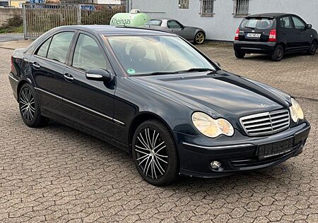 Mercedes-Benz C 240 Limo 2.6 125kW V6 Automatik - Klima - SHZ