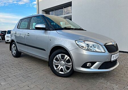 Skoda Fabia 1,2 TSI °°KLIMAAUTO°°TEMPOMAT°°SHZ°°PDC°°