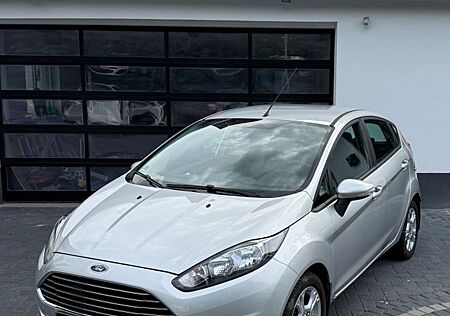 Ford Fiesta Trend SHZ*SCHECKHEFT*