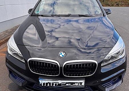 BMW 2er 220 Gran Tourer 220d Steptronic M Spo...