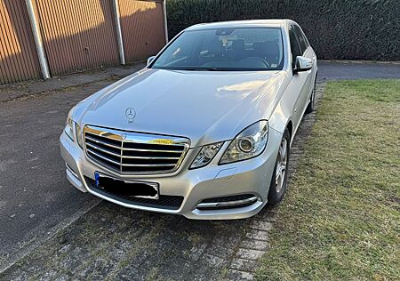 Mercedes-Benz E 200 CDI BlueEFFICIENCY AVANTGARDE AVANTGARDE