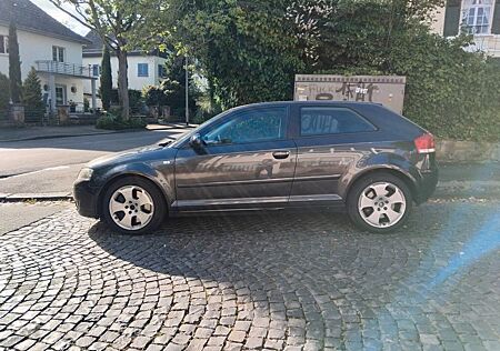 Audi A3 3.2 quattro Ambition