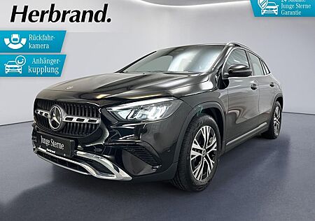 Mercedes-Benz GLA 200 Progressive AHK DISTRONIC Kamera Spurh.