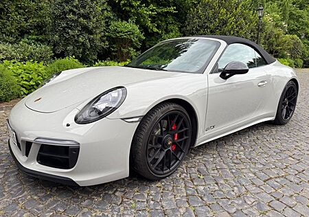 Porsche 991 CARRERA 4 GTS CABRIO