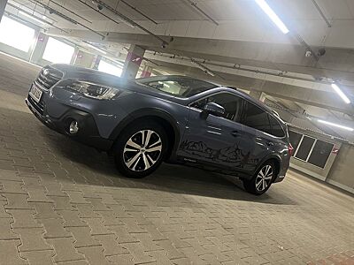 Subaru Outback 2.5i Platinum Lineartronic Platinum