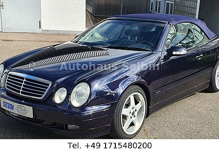 Mercedes-Benz CLK 320 ELEGANCE NAVI*XENON*LEDER*PTS*CD-WECHS.