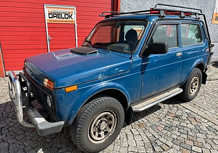 Lada Niva 4x4 1.7i *ALLRAD*CD-RADIO*DACHTRÄGER