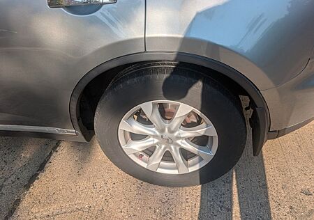 Infiniti FX