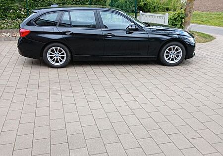 BMW 318d Touring Advantage Advantage tüv neu