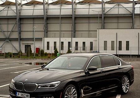 BMW 750Li xDrive -