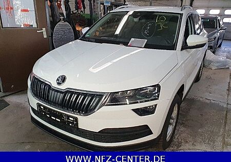 Skoda Karoq Style 2,0TDI 150PS /STHZG/AHK/LEDER/LED