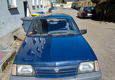 Opel Ascona C - 1988 H-Kennzeichen