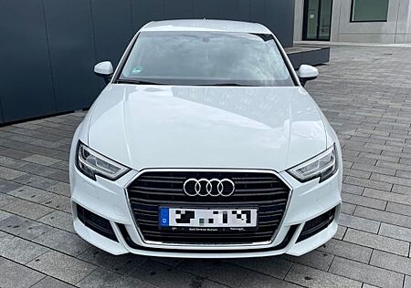 Audi A3 1.0 TFSI S tronic -