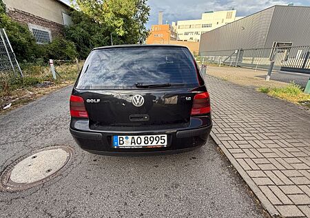 VW Golf Volkswagen 1.6 Auto Special Special
