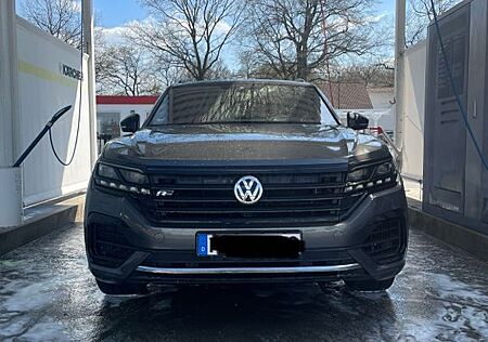 VW Touareg Volkswagen R-Line Black Style | Vollausstattung