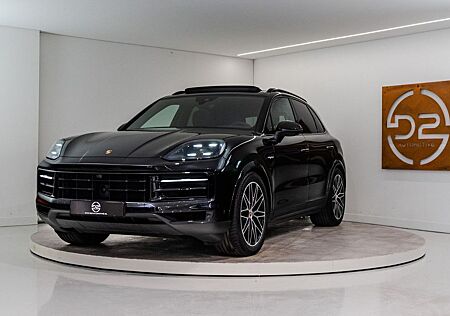 Porsche Cayenne 3.0 E-Hybrid 470PK | InnoDrive | Pano |