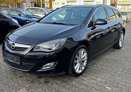 Opel Astra J Sports Tourer Innovation*Neu Tüv*SHZ*PDC