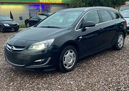 Opel Astra J Sports Tourer Exklusiv TURBO DEFEKT