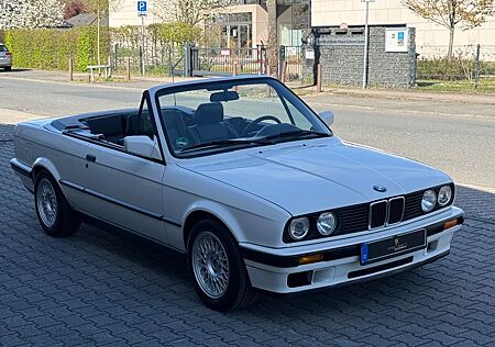 BMW 318i E30 Cabrio *TOP ZUSTAND*RESTAURIERT*TÜV*
