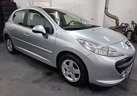 Peugeot 207 Sport,Klima,Allwetterreifen,Tüv/Service Neu!