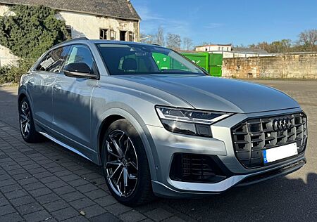 Audi Q8 55 TFSI Aut.Quattro,360Kam,DigiTacho,Luft.22Z