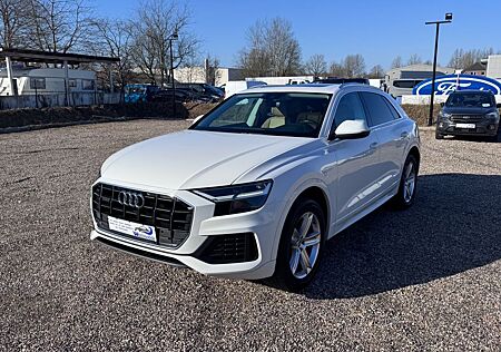 Audi Q8 55 TFSI quattro S-Line, Pano, Leder, Business