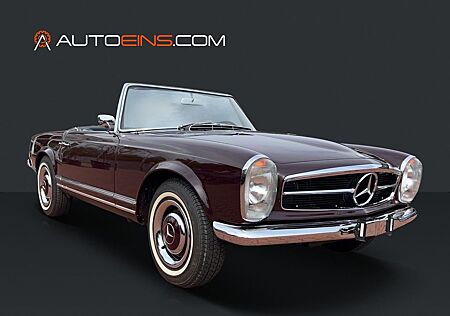 Mercedes-Benz 230 W113 SL Pagode * Neu *