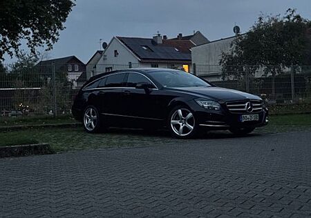Mercedes-Benz CLS 350 Shooting Brake CLS 350 CDI Shooting ...